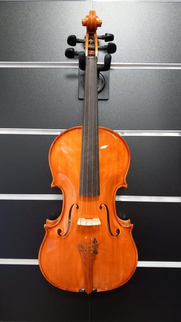 140068_1741885948_43