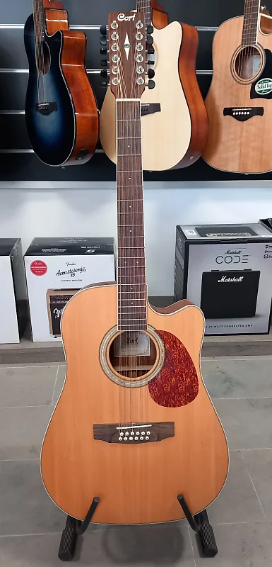 CORT MR710F